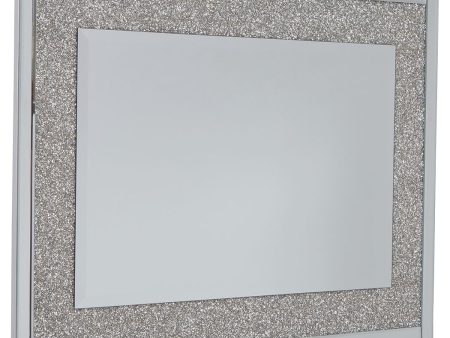 Kingsleigh - Metallic - Accent Mirror - Rectangular Fashion